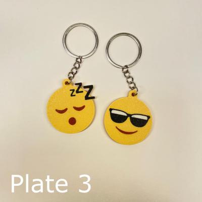 2 Çeşit Emoji Uykulu ve Gözlüklü Suratlar Sevimli Figür Karakter Anahtarlık