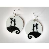 Noel Öncesi Kabus Temalı Renkli Figürlü Plastik Küpe - Hafif ve Eğlenceli Tasarım