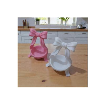 Pembe-Beyaz Fiyonk Detaylı Sunum Sepeti (2li Ürün)