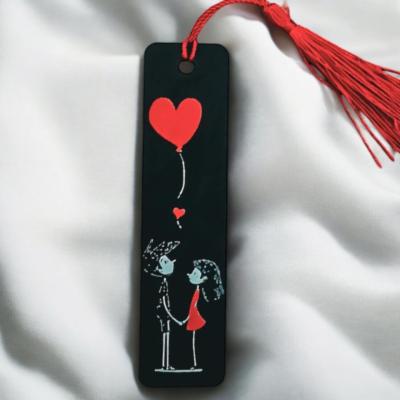 Sevgi Kalp Temalı Püsküllü Kitap Ayraç - Bookmark - Kitaplarınıza Şıklık Katın!